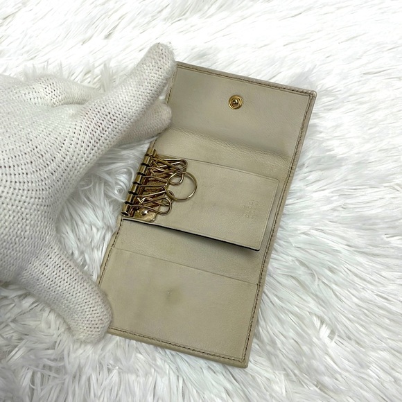 GUCCI KEY/ CARD HOLDER CASE SHERI LINE GG WEB - Picture 6 of 9